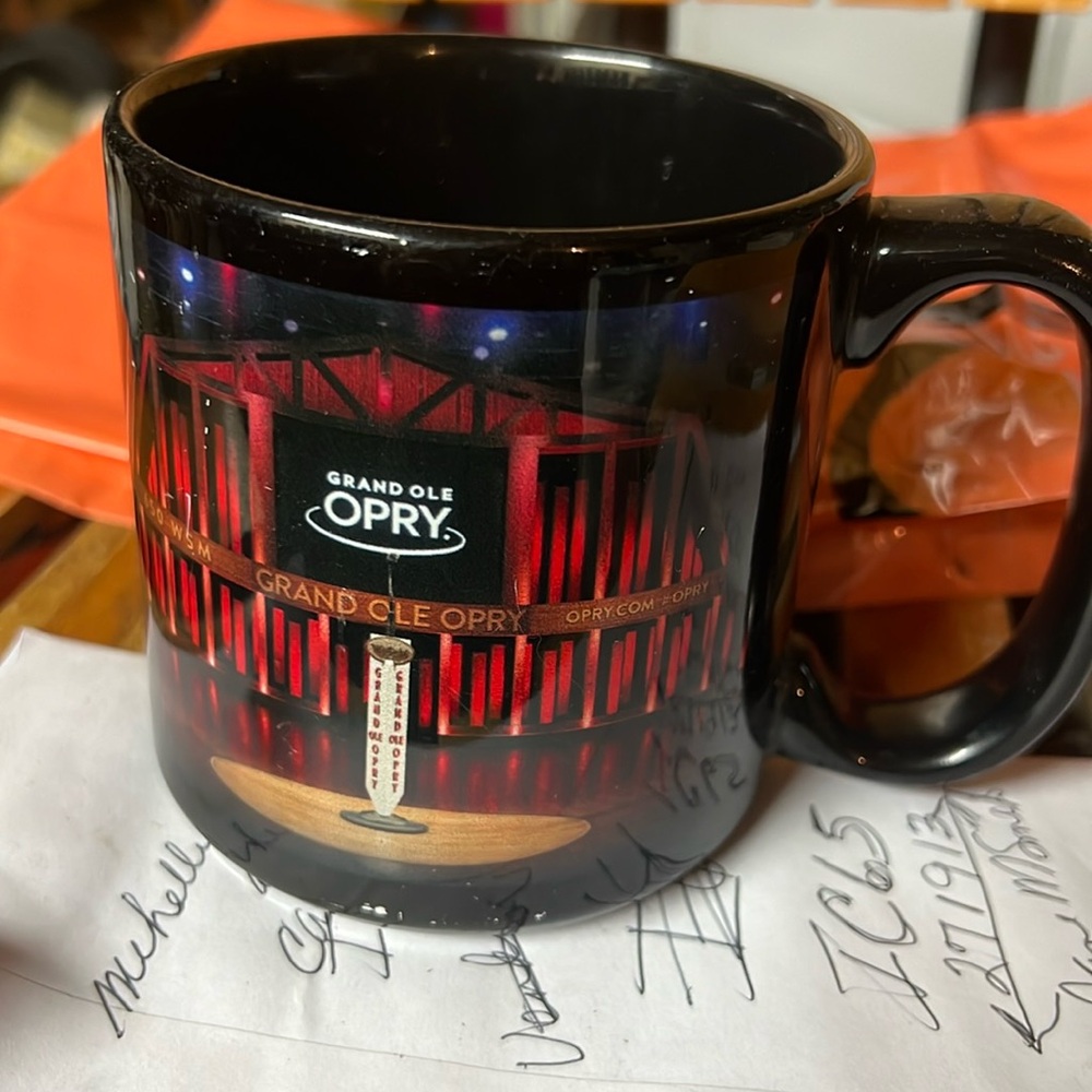 Vintge mugs